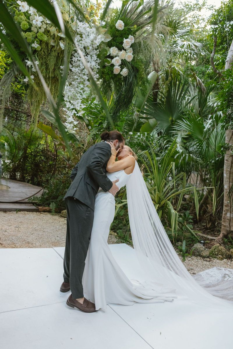 The first kiss · Tulum