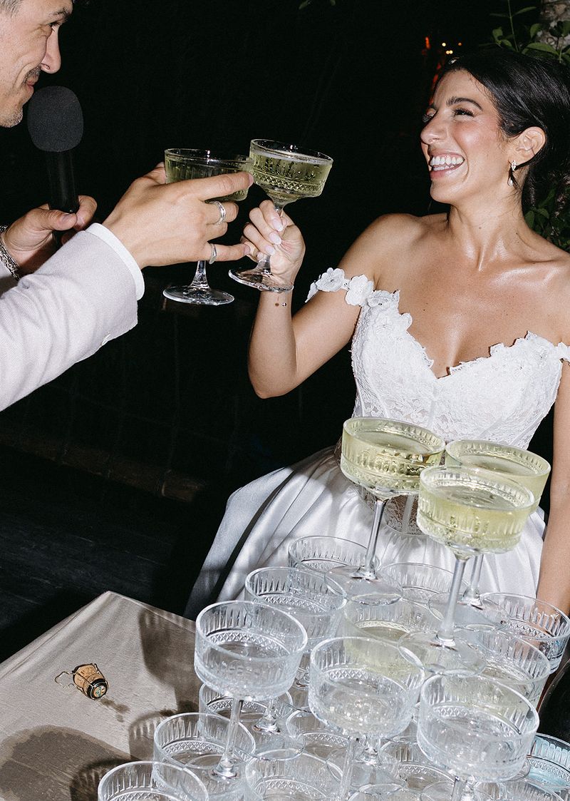 Sapir & Milan · the party