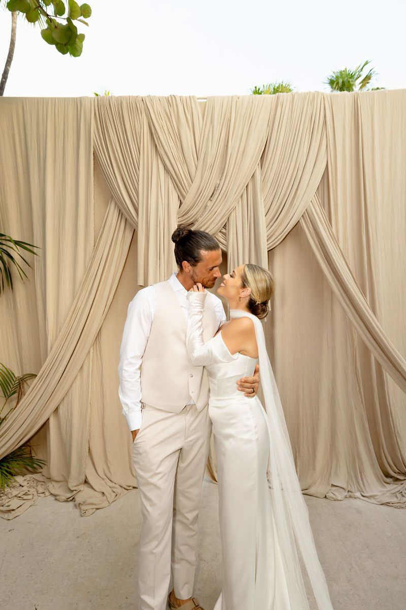 Couple portrait · Tulum